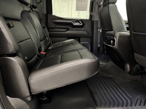 Used 2023 Chevrolet Silverado 1500 LTZ w/ LTZ Premium Package AWD/4WD image 49