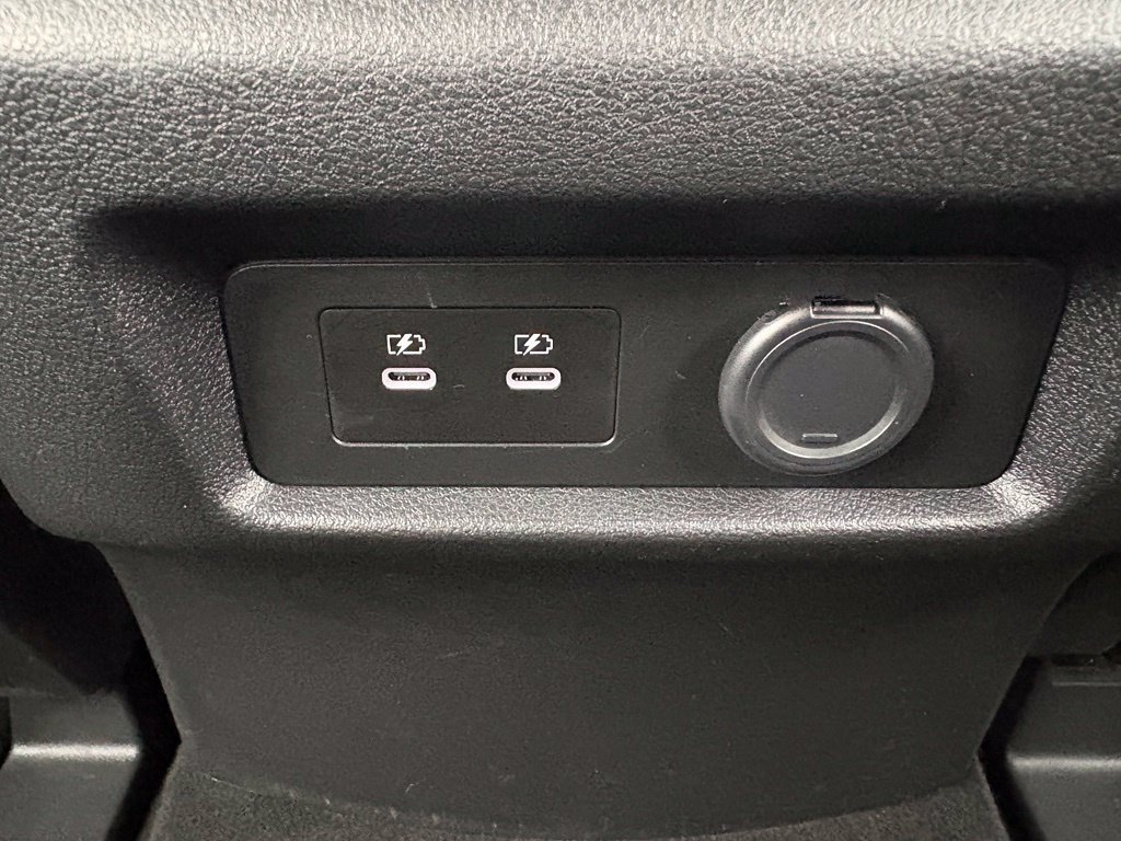 Used 2025 Nissan Armada PRO-4X AWD/4WD image 26