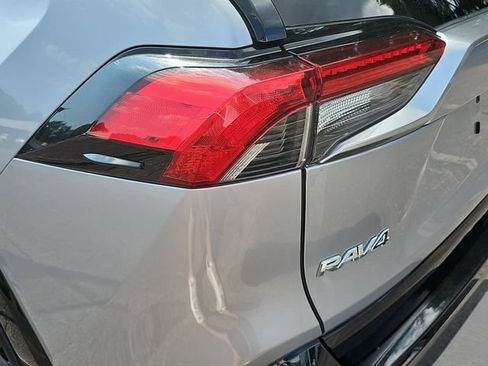 Used 2023 Toyota RAV4 XSE AWD/4WD image 37