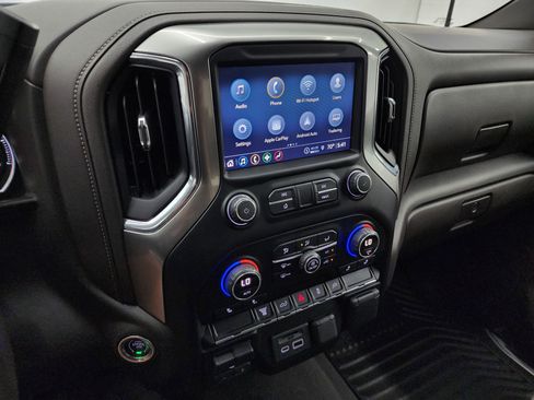 Used 2021 Chevrolet Silverado 3500 LTZ w/ Gooseneck/5TH Wheel Package image 11