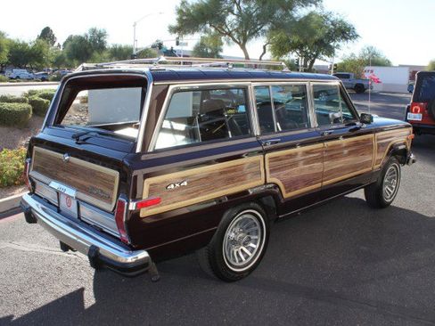 Used 1989 Jeep Grand Wagoneer image 57