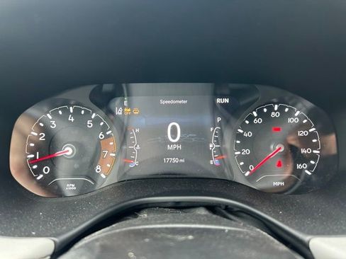 Used 2023 Jeep Compass Limited image 2