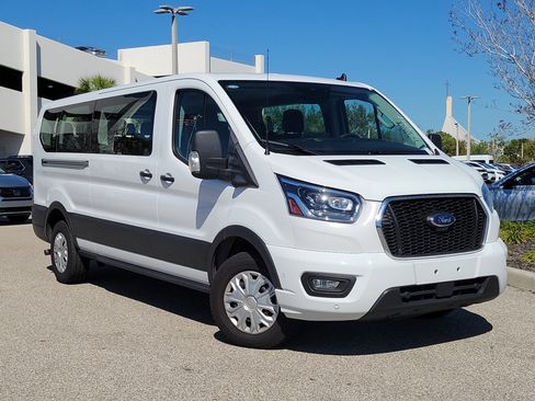 Used 2023 Ford Transit 350 XLT RWD image 32
