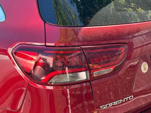 Used 2019 Kia Sorento EX AWD/4WD image 8
