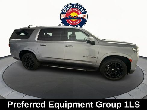 Used 2023 Chevrolet Suburban LS image 5