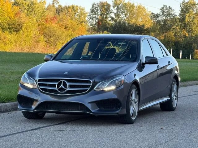 Used 2014 Mercedes-Benz E 350 4MATIC Sedan image 6