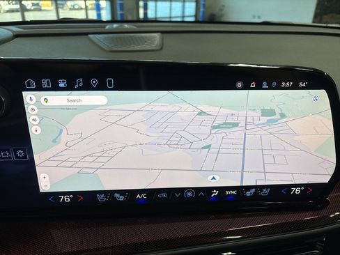 New 2026 Chevrolet Traverse RS image 25