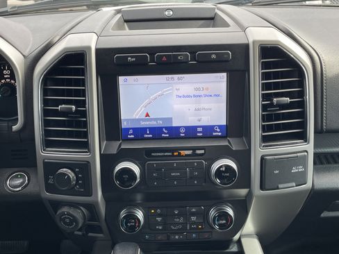 Used 2020 Ford F150 Lariat w/ Equipment Group 502A Luxury image 27