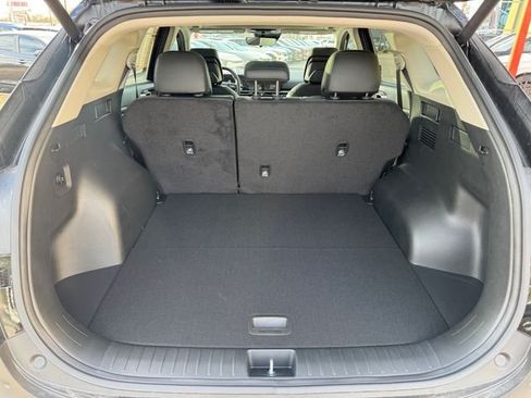 New 2026 Kia Sportage EX w/ EX Panorama Roof Package FWD image 7