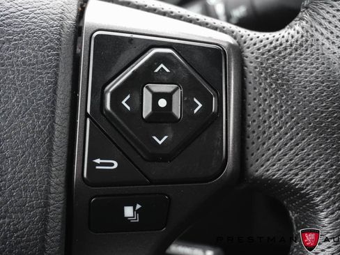 Used 2020 Toyota Tacoma TRD Off-Road image 31