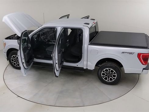 Certified 2022 Ford F150 XLT w/ Equipment Group 302A High image 54