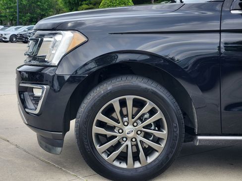Used 2020 Ford Expedition Limited w/ Equipment Group 301A RWD image 10