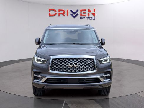 Used 2024 INFINITI QX80 Luxe RWD image 8