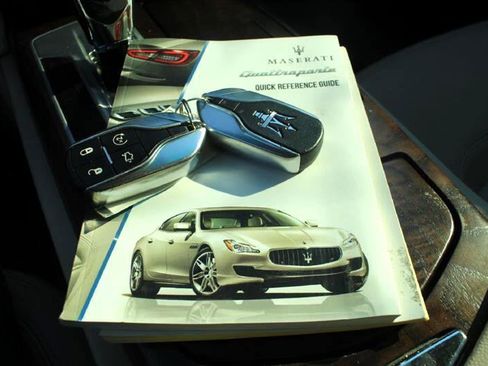Used 2015 Maserati Quattroporte S Q4 image 32