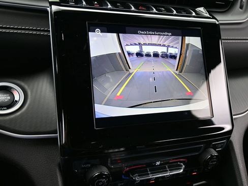 Used 2024 Jeep Grand Cherokee L Laredo image 18