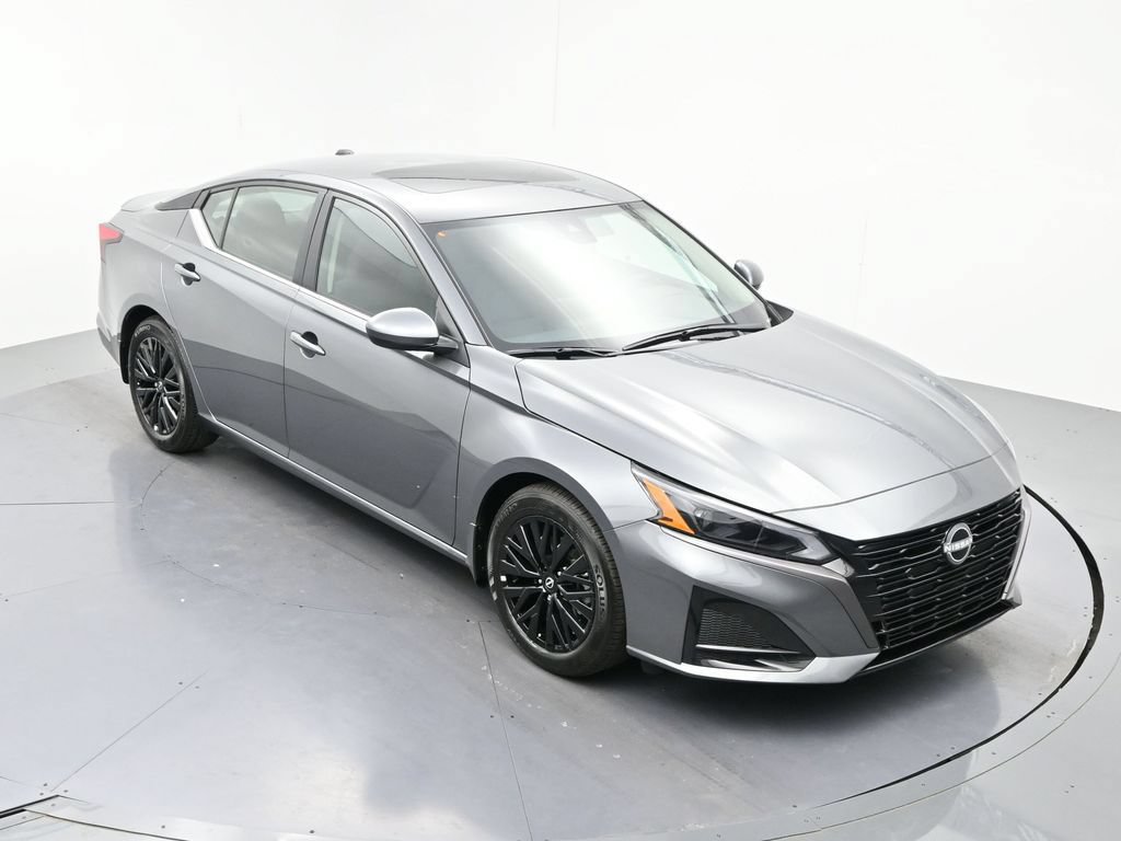 New 2026 Nissan Altima 2.5 SV w/ SV Special Edition Package FWD image 16