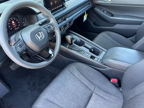 Certified 2023 Honda Accord EX image 12