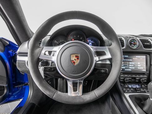 Used 2016 Porsche Cayman GTS image 15