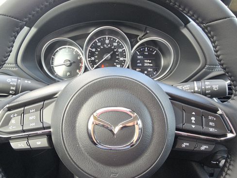 New 2025 MAZDA CX-5 AWD 2.5 S w/ Preferred Package image 11