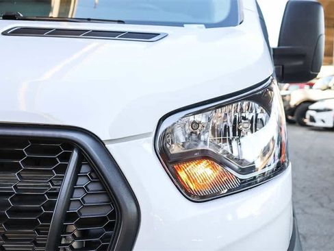 New 2025 Ford Transit 250 148 Medium Roof image 7