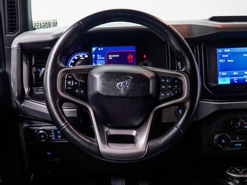 Used 2022 Ford Bronco Black Diamond AWD/4WD image 15