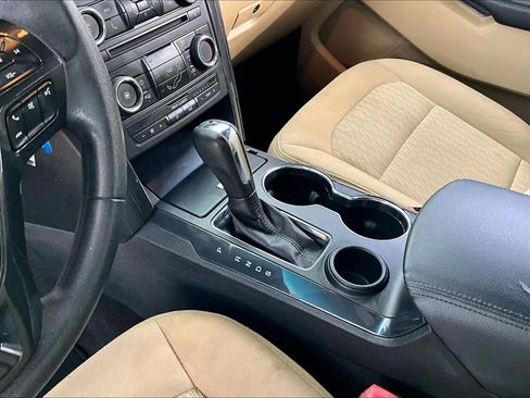 Used 2017 Ford Explorer FWD image 16