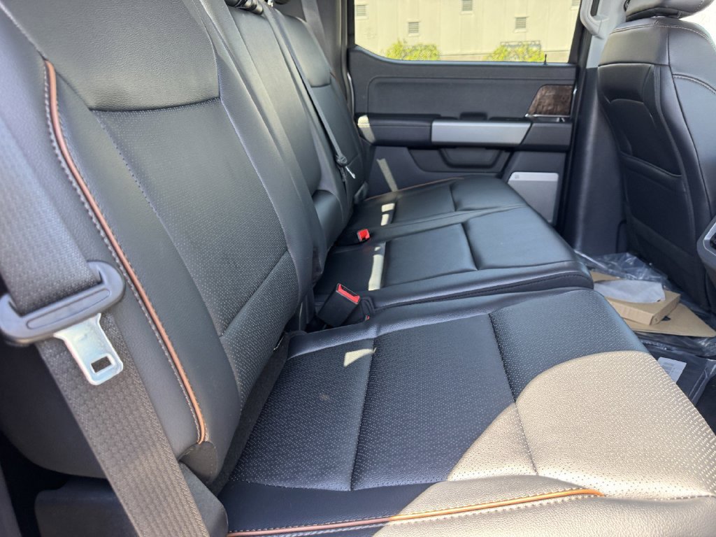 New 2026 Ford F250 Lariat w/ Lariat Premium Package AWD/4WD image 12