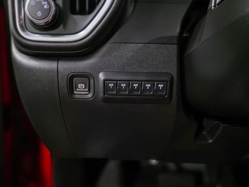 Used 2022 GMC Sierra 3500 SLE image 28