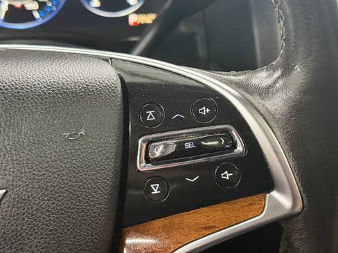 Used 2015 Cadillac Escalade ESV Premium AWD/4WD image 29