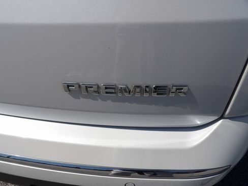 Used 2023 Chevrolet Traverse Premier w/ LPO, Floor Liner Package AWD/4WD image 14