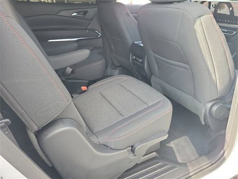 Used 2024 Chevrolet Traverse Z71 w/ LPO, Roadside Safety Package image 19