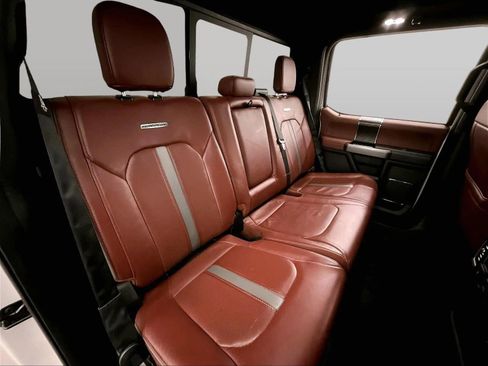 Used 2019 Ford F350 Platinum w/ Platinum Ultimate Package AWD/4WD image 27