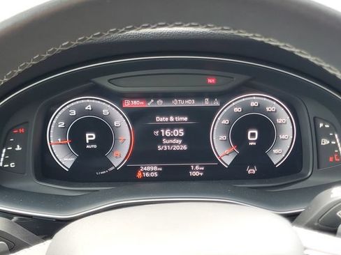 Used 2025 Audi Q7 3.0T Premium Plus AWD/4WD image 28