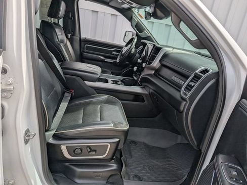 Used 2023 RAM 1500 Laramie AWD/4WD image 21