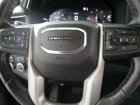Used 2022 GMC Yukon Denali image 25