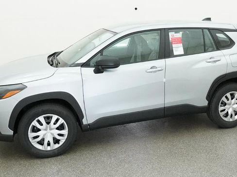 New 2026 Toyota Corolla Cross L FWD image 5