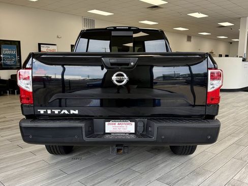 Used 2021 Nissan Titan S w/ S Utility Package RWD image 8