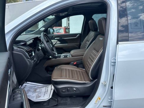 New 2026 GMC Acadia Denali Ultimate image 13