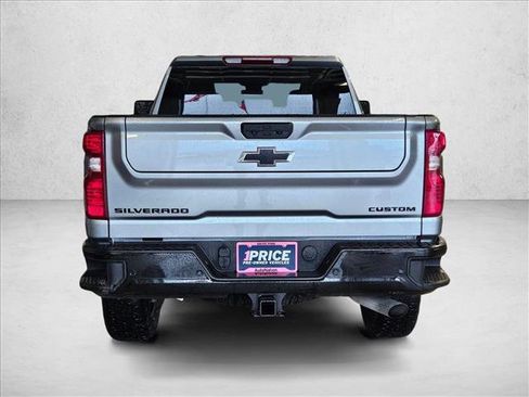 Used 2025 Chevrolet Silverado 2500 Custom w/ Custom Value Package image 6