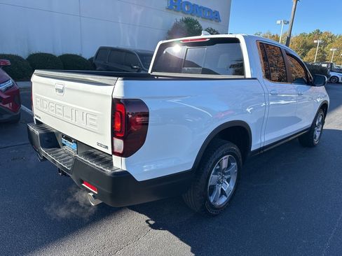 Certified 2026 Honda Ridgeline RTL image 3