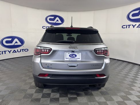 Used 2019 Jeep Compass Limited w/ Safety & Security Group AWD/4WD image 4