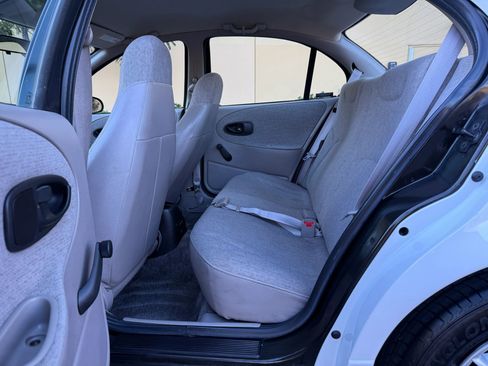 Used 1998 Saturn S-Series SL1 image 13