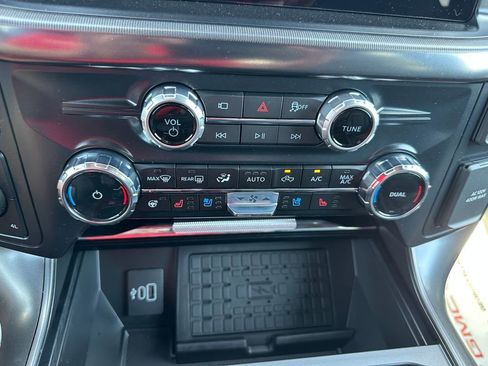 New 2025 Ford F150 Lariat w/ Equipment Group 501A Mid image 10