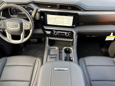 New 2026 GMC Sierra 2500 Denali image 15