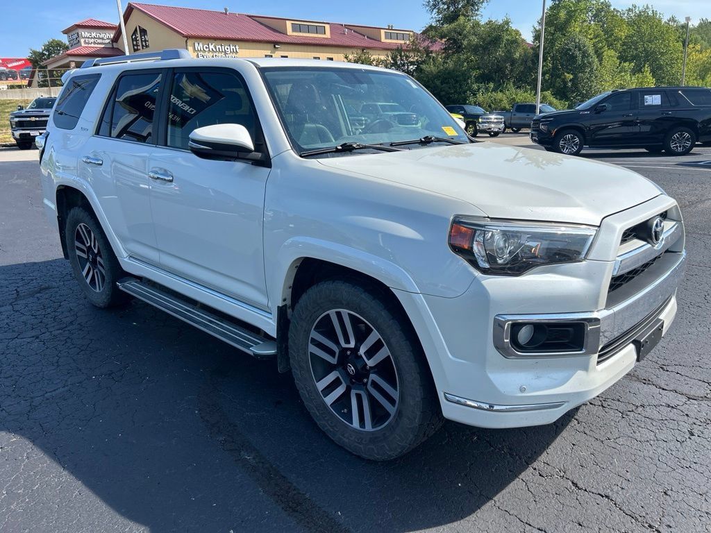 Used 2018 Toyota 4Runner Limited AWD/4WD image 3