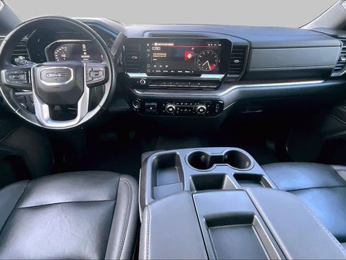 Used 2025 GMC Sierra 1500 SLT RWD image 15