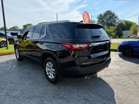 Used 2018 Chevrolet Traverse LT AWD/4WD image 3