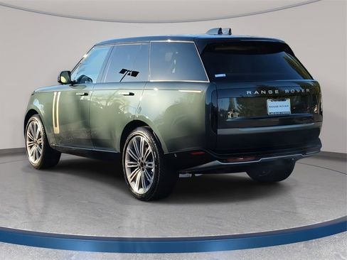 New 2026 Land Rover Range Rover SE image 7