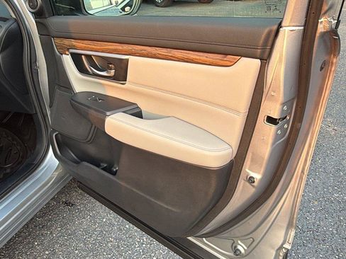 Used 2019 Honda CR-V EX-L image 18