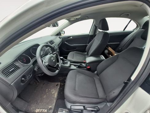 Used 2016 Volkswagen Jetta S FWD image 9
